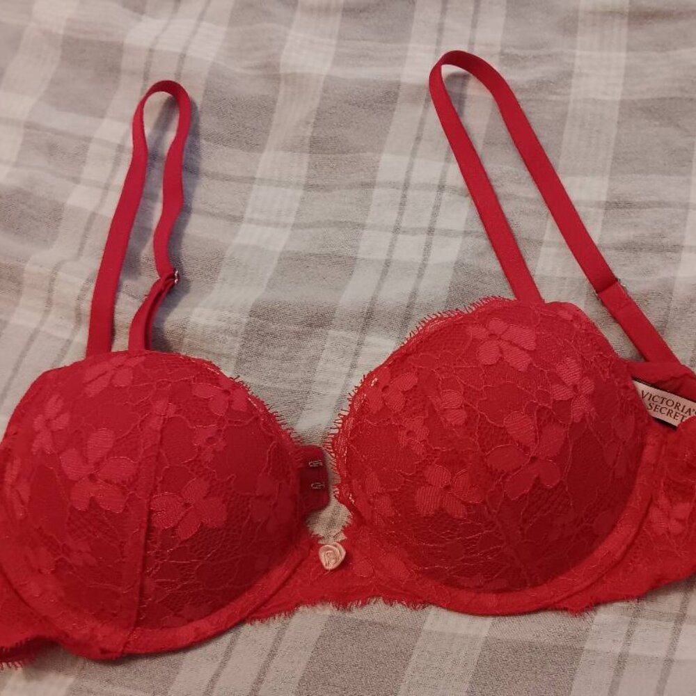Victoria's Secret push up bra